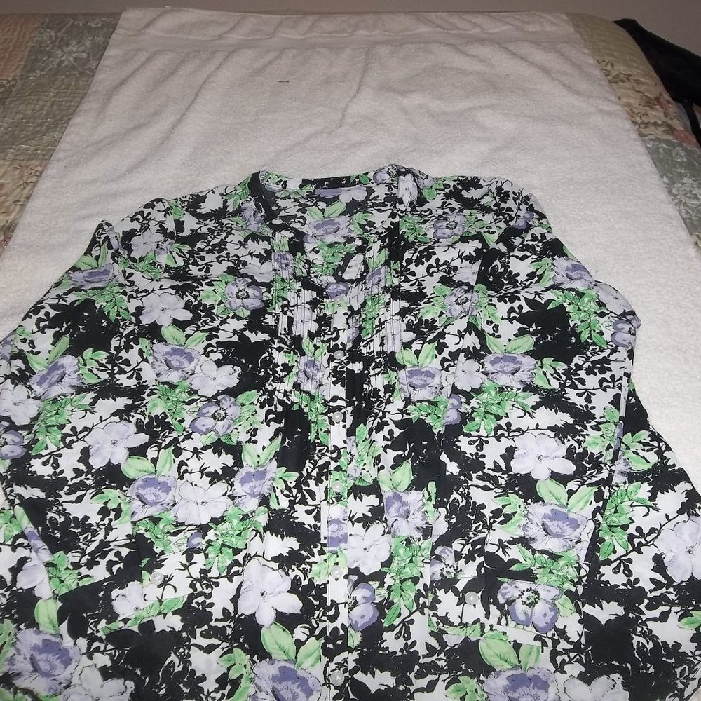 Laura Scott Floral Patterned Blouse